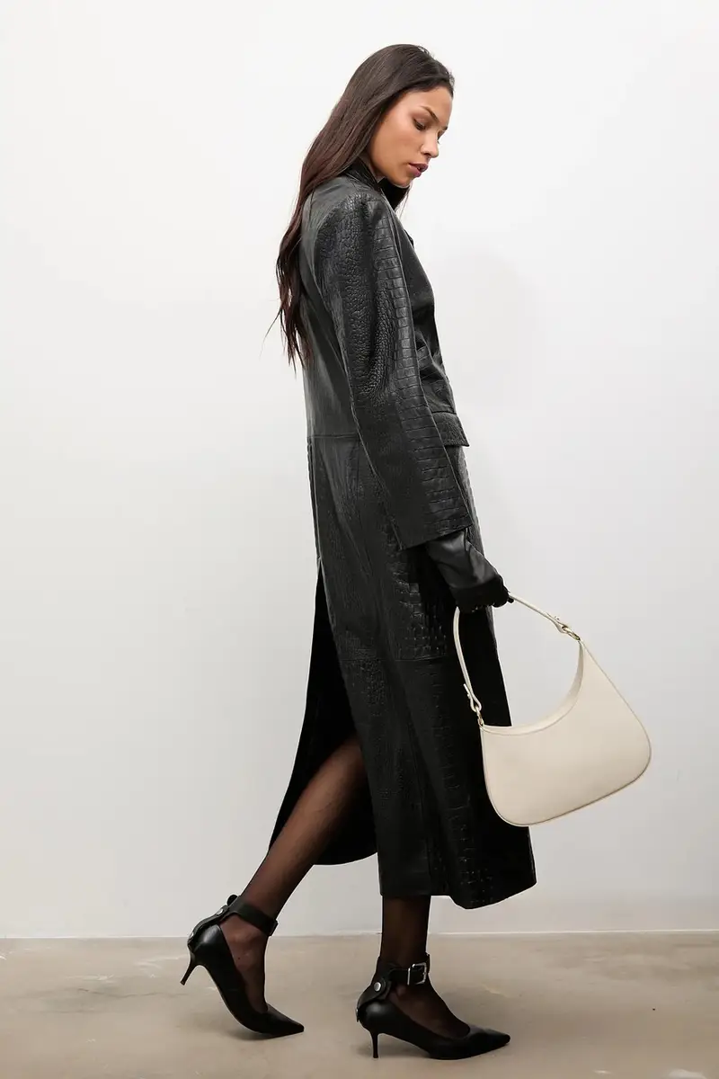 cappotto in pelle colore nero miniatura 4