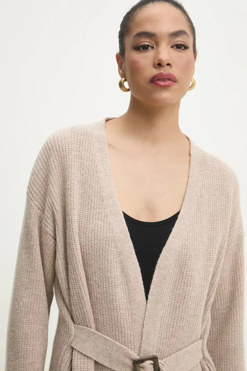 cardigan in lana colore beige miniatura 4