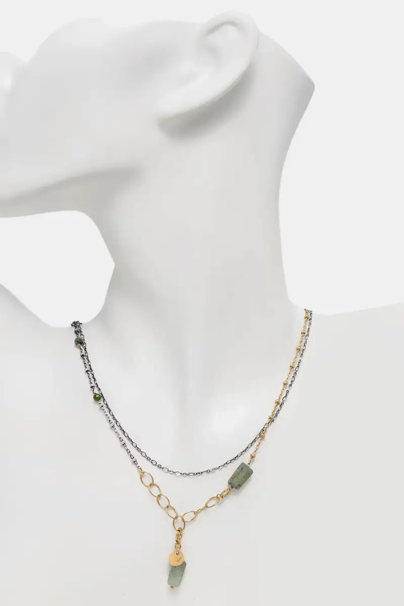 collana con cianite verde, fatta a mano d'argente placato oro miniatura 2