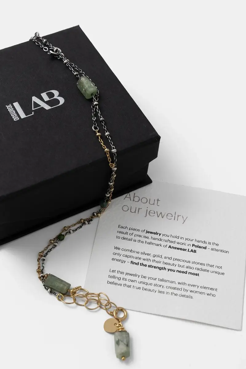 collana con cianite verde, fatta a mano d'argente placato oro miniatura 3