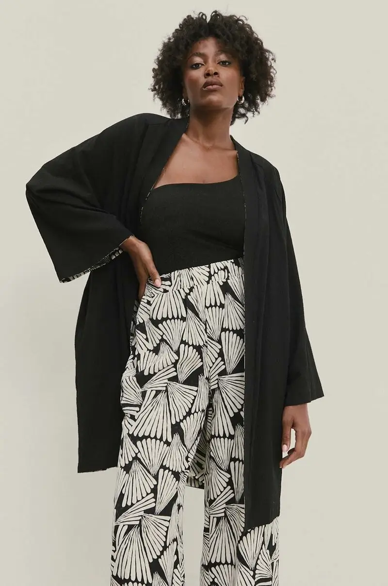 colore nero miniatura 3