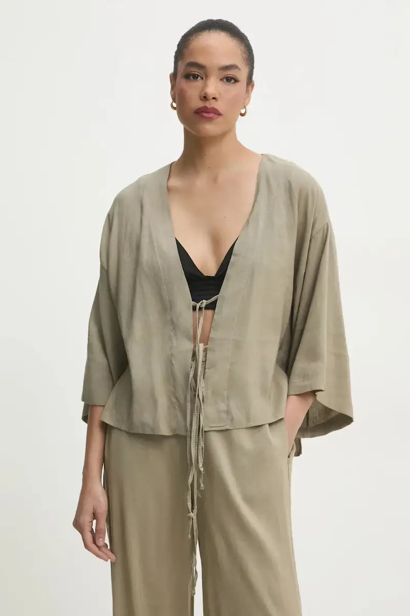 donna colore verde miniatura 3