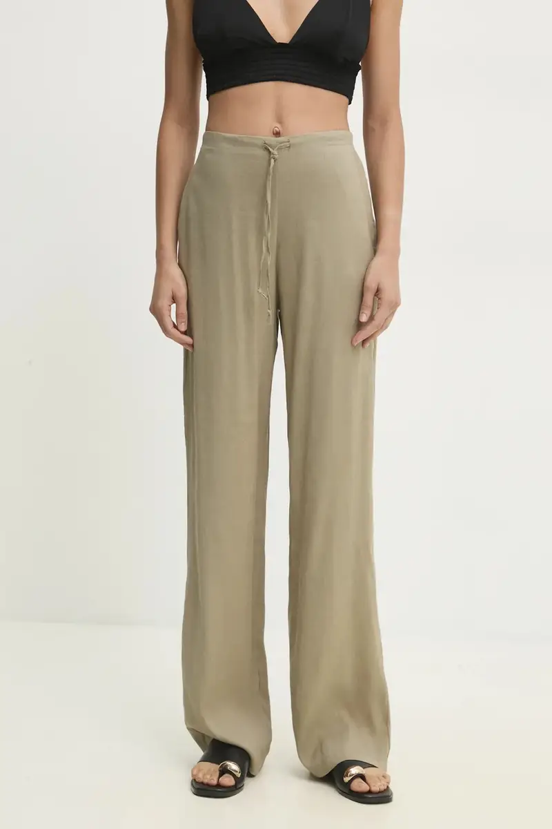 donna colore verde miniatura 4