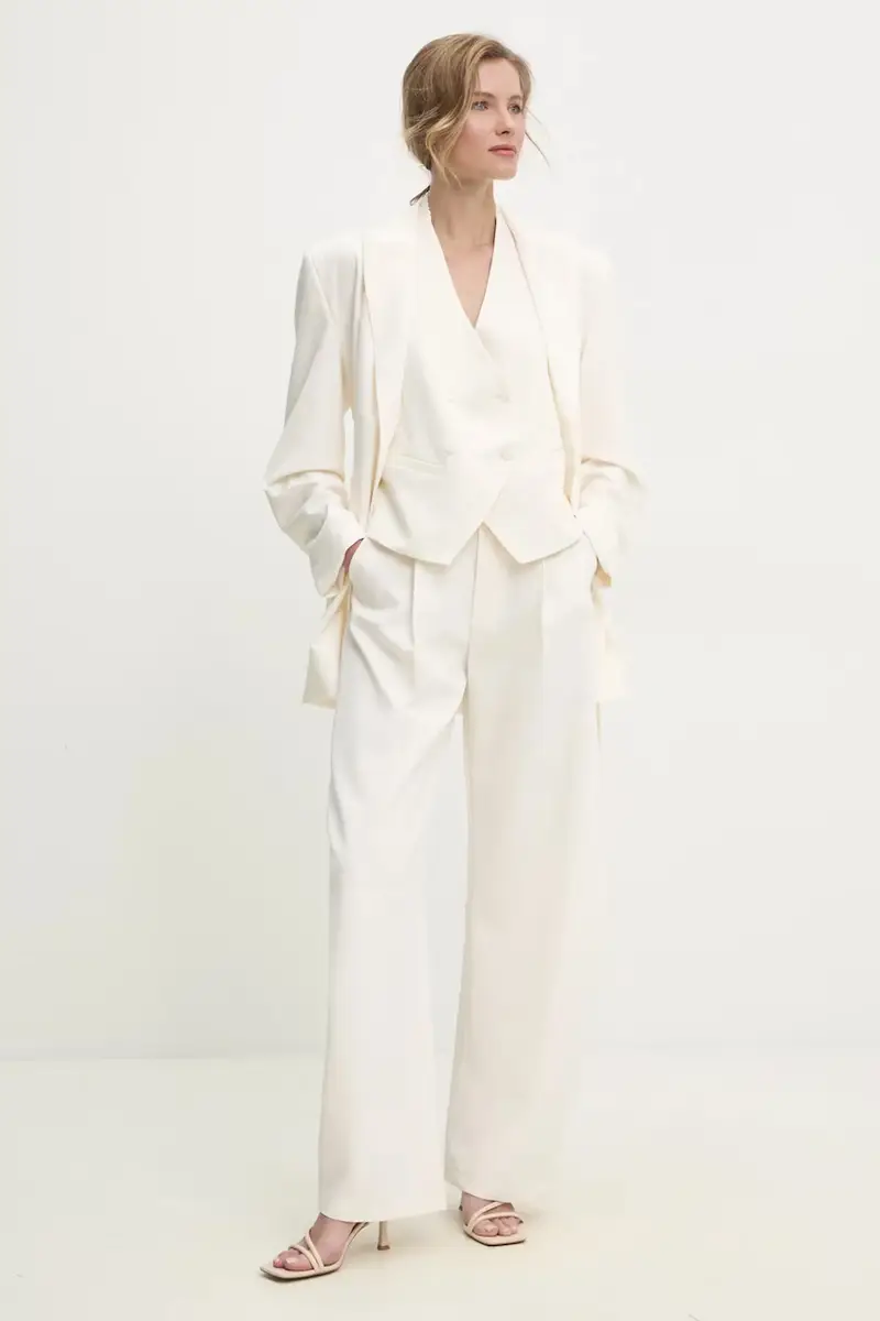 giacca colore beige miniatura 2