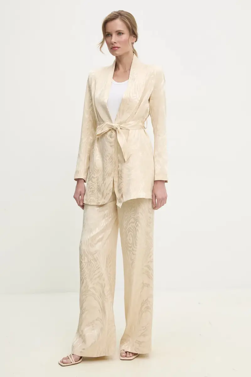 giacca colore beige miniatura 2