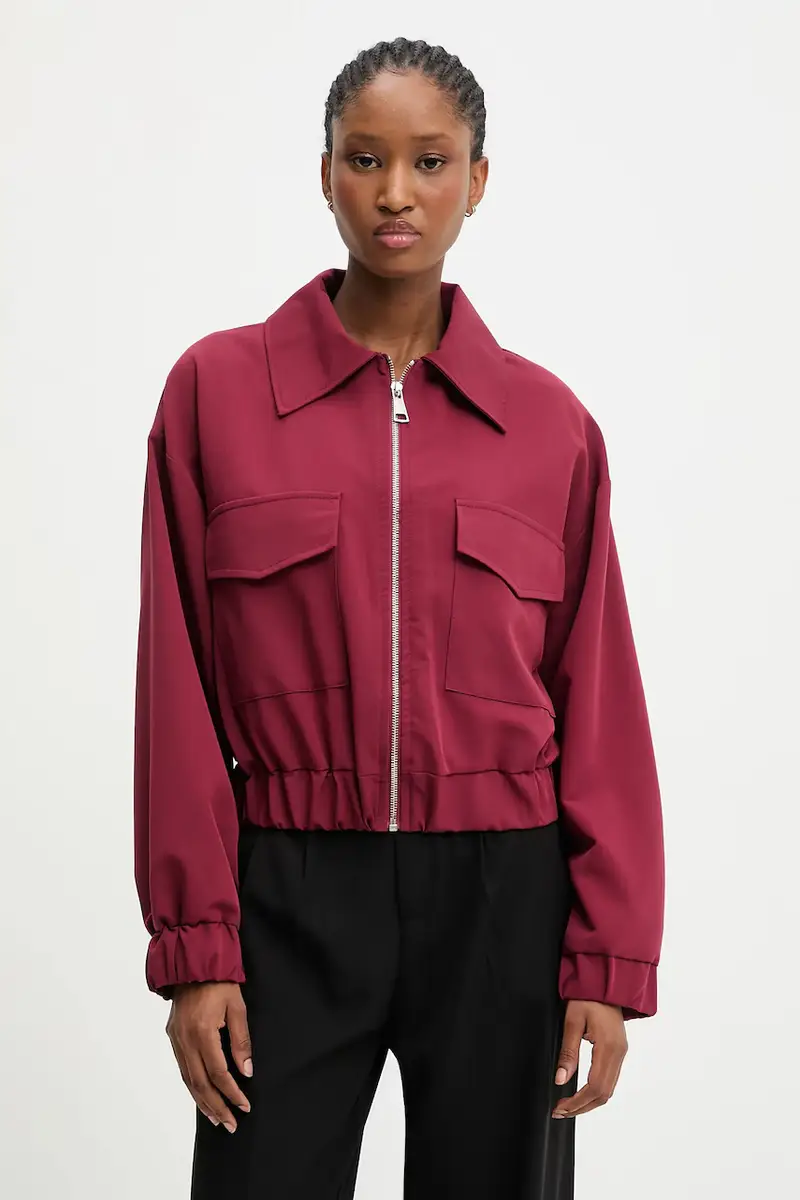 giacca colore granata