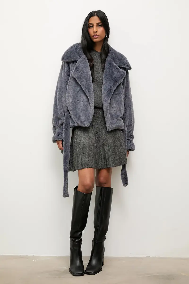 giacca colore grigio