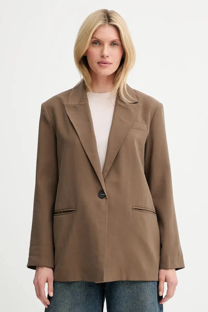 giacca colore marrone