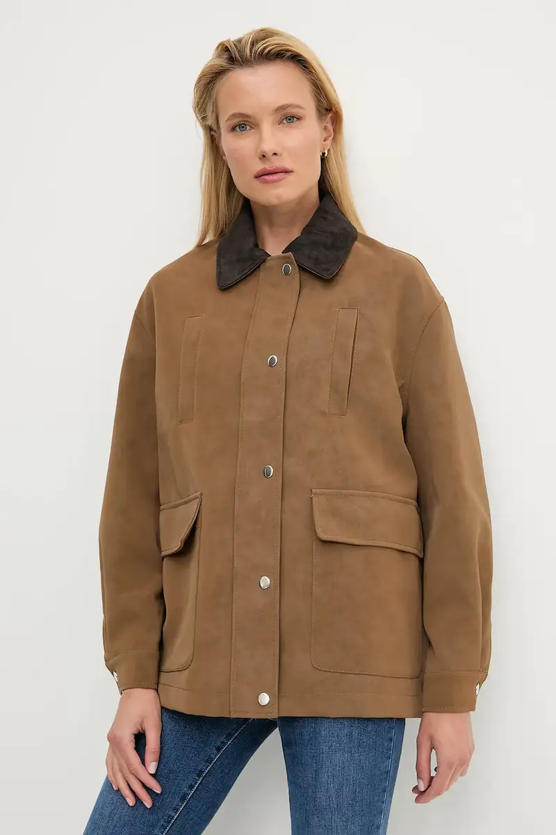 giacca colore marrone