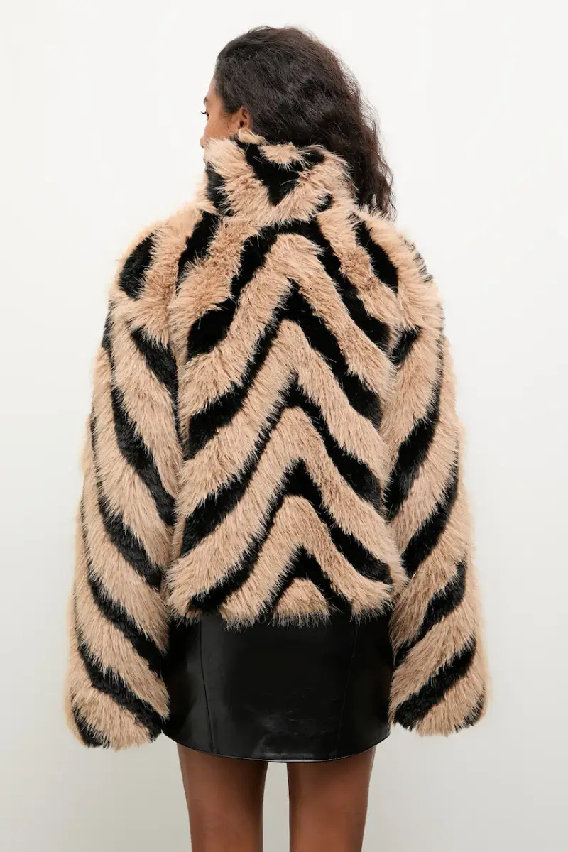 giacca colore nero miniatura 3