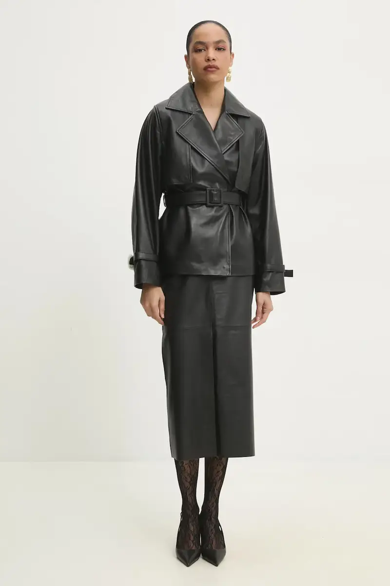 giacca in pelle colore nero miniatura 2