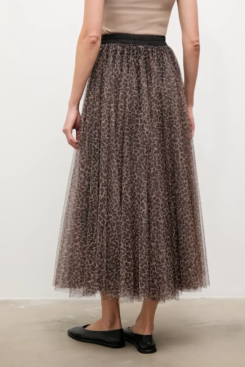 gonna colore marrone miniatura 3