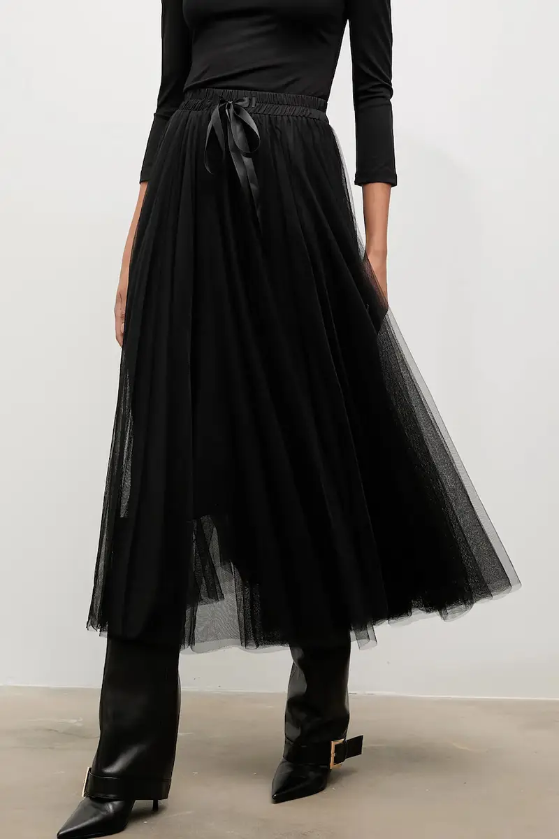 gonna colore nero miniatura 4