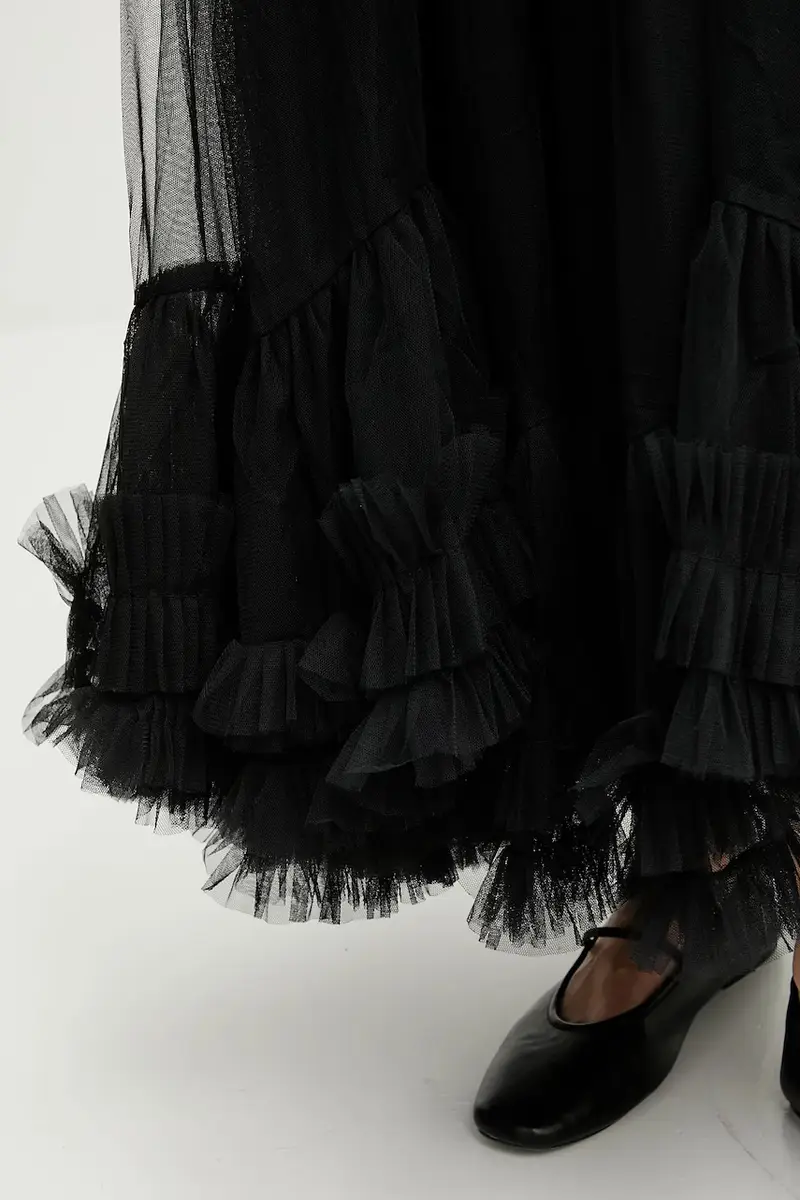 gonna colore nero miniatura 4