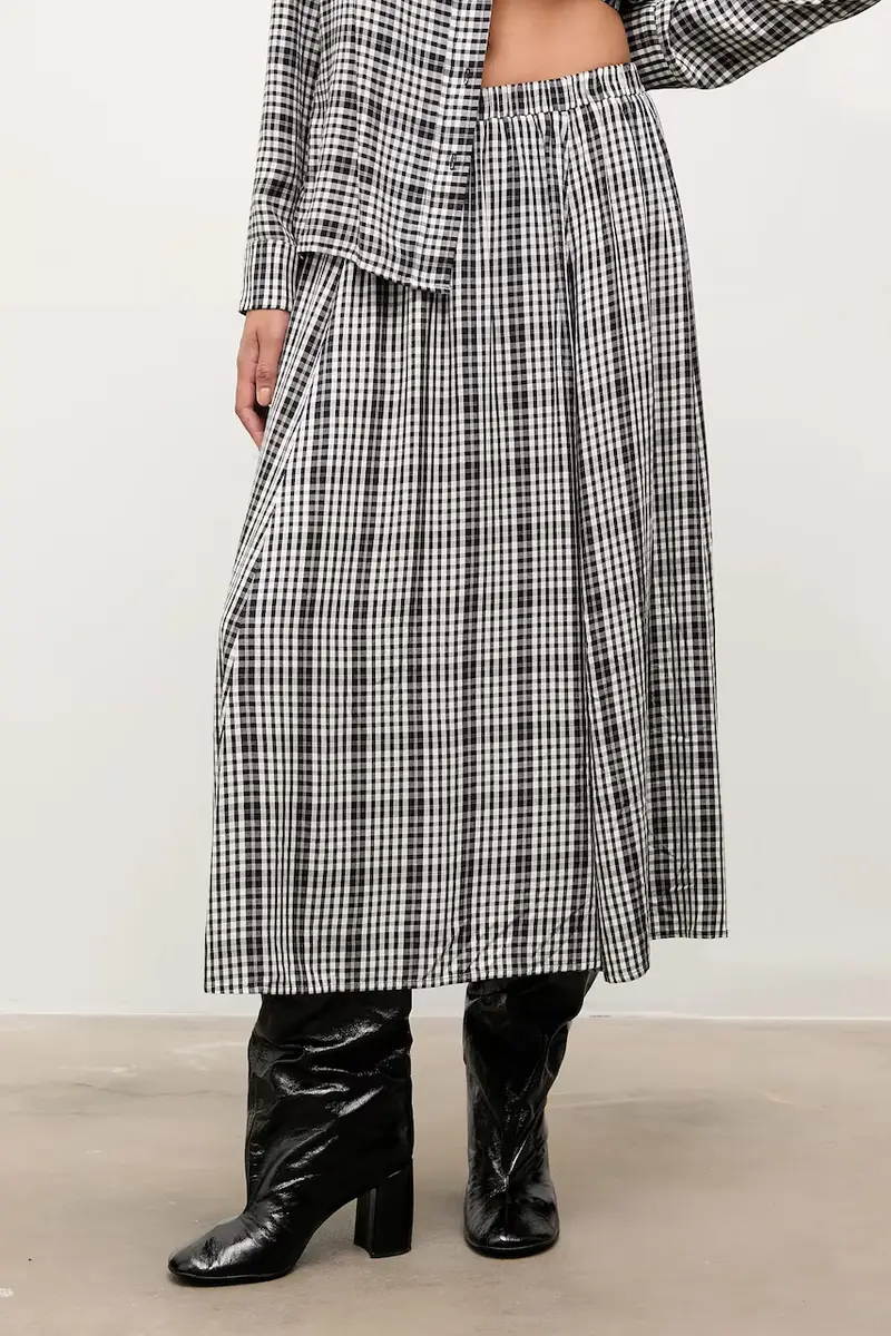 gonna colore nero miniatura 4