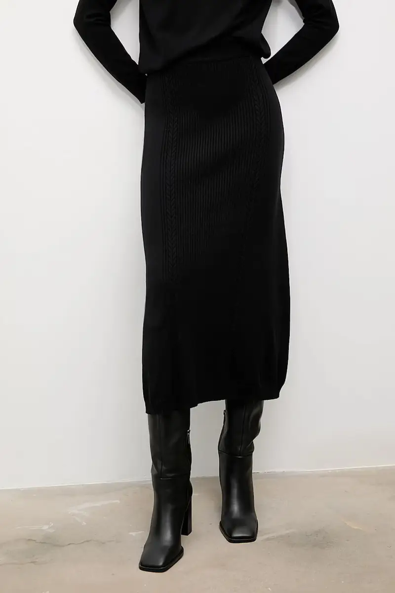 gonna in cashemire colore nero