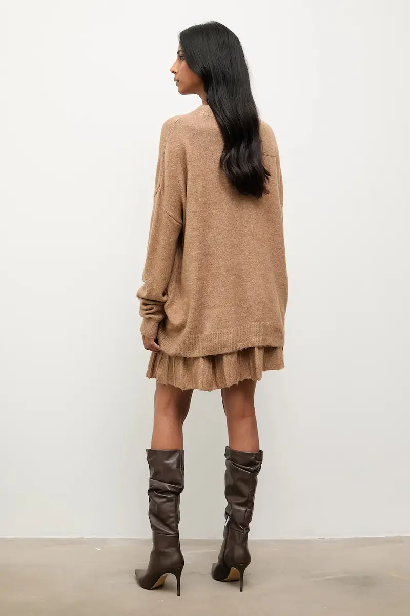 maglione e gonna donna colore beige miniatura 4