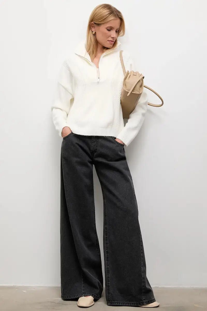 maglione in cashemire colore beige miniatura 2