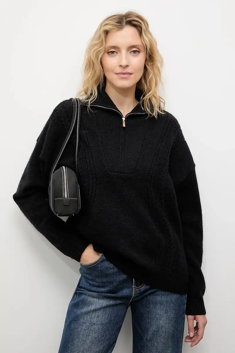 maglione in cashemire colore nero