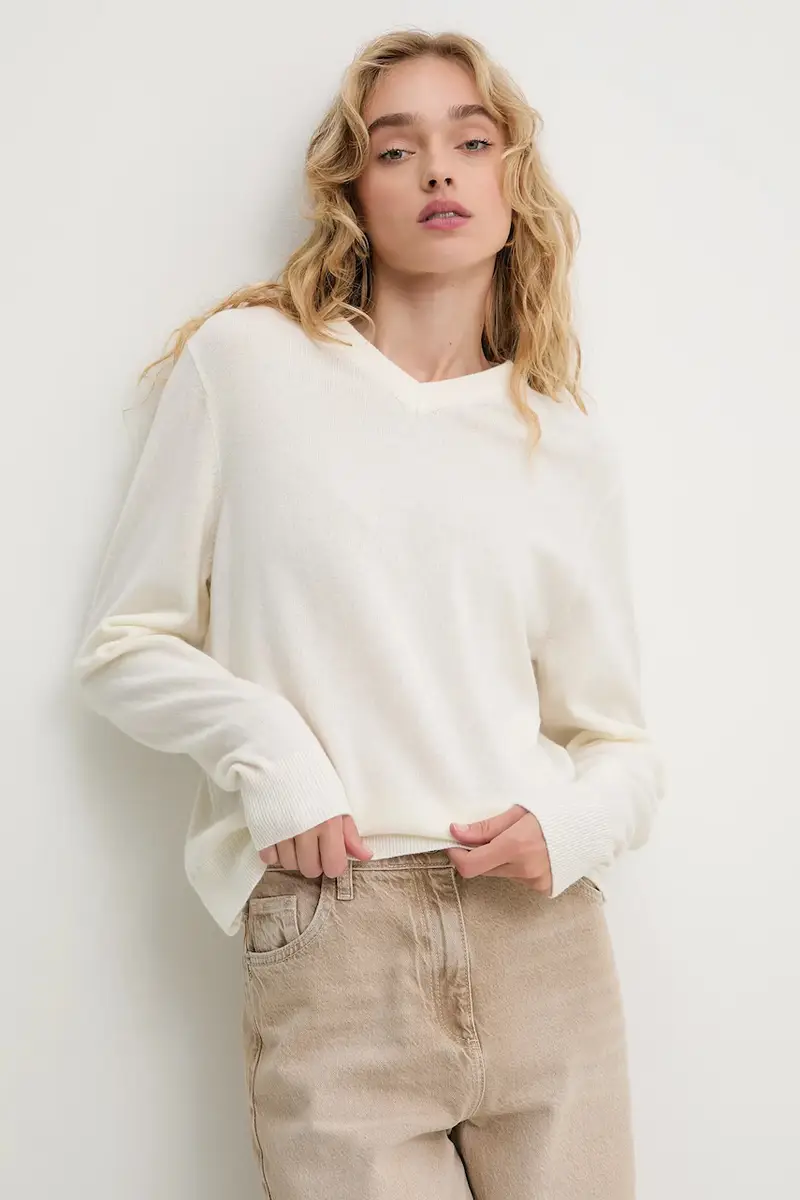 maglione in lana donna colore beige