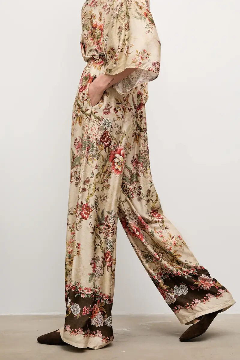 pantaloni donna colore beige