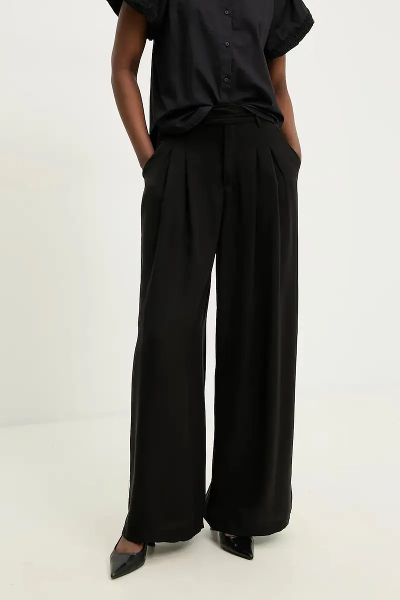 pantaloni donna colore nero