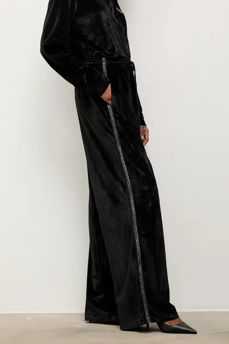 pantaloni donna colore nero