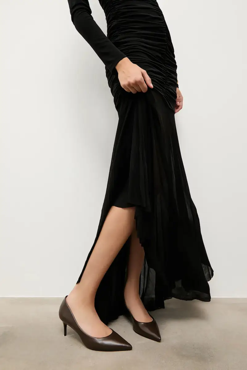 tacchi in pelle colore marrone