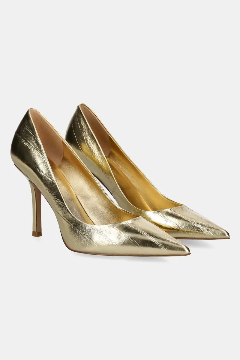 tacchi in pelle colore oro