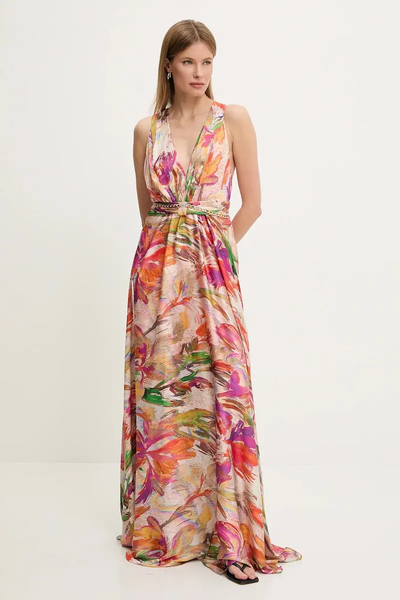 vestito colore arancione