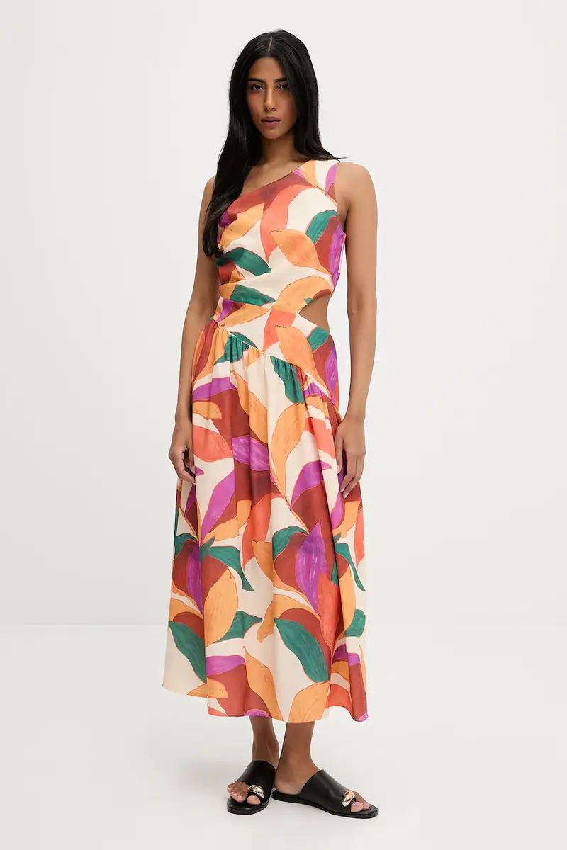 vestito colore arancione