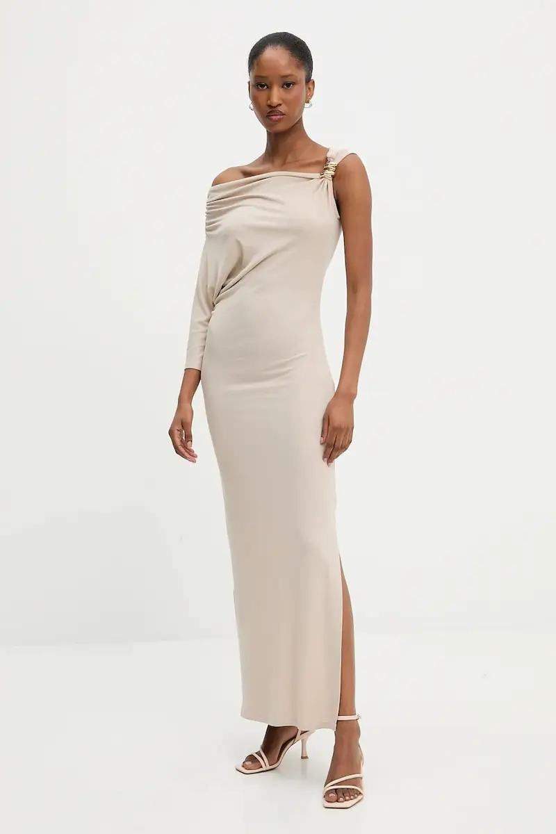 vestito colore beige