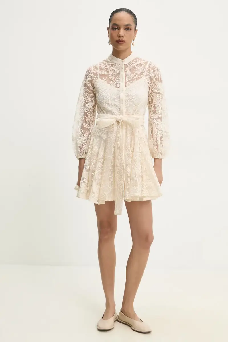 vestito colore beige