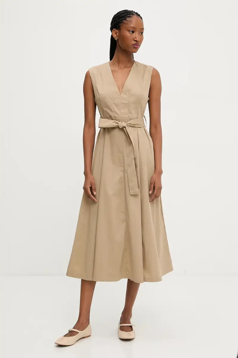 vestito colore beige