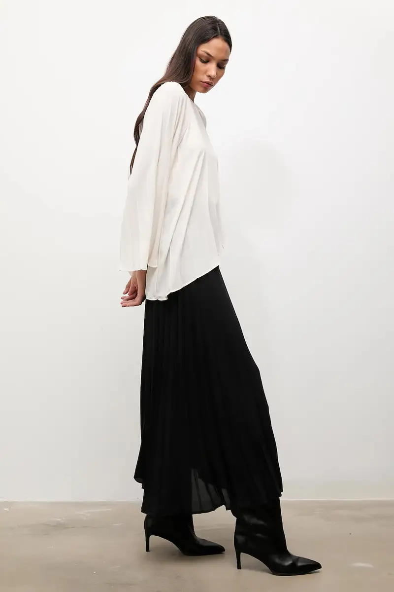 vestito colore beige