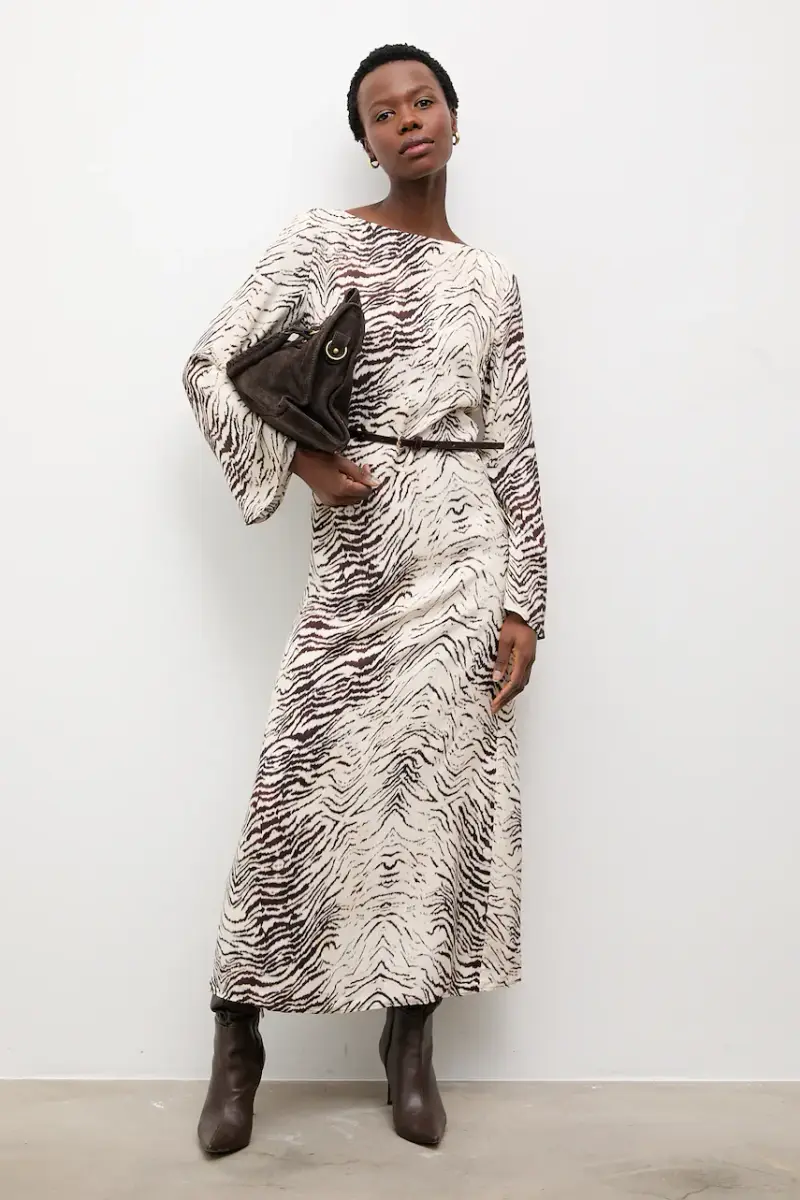 vestito colore beige miniatura 2