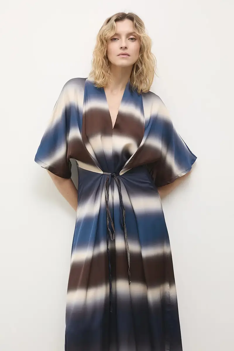 vestito colore blu navy miniatura 2