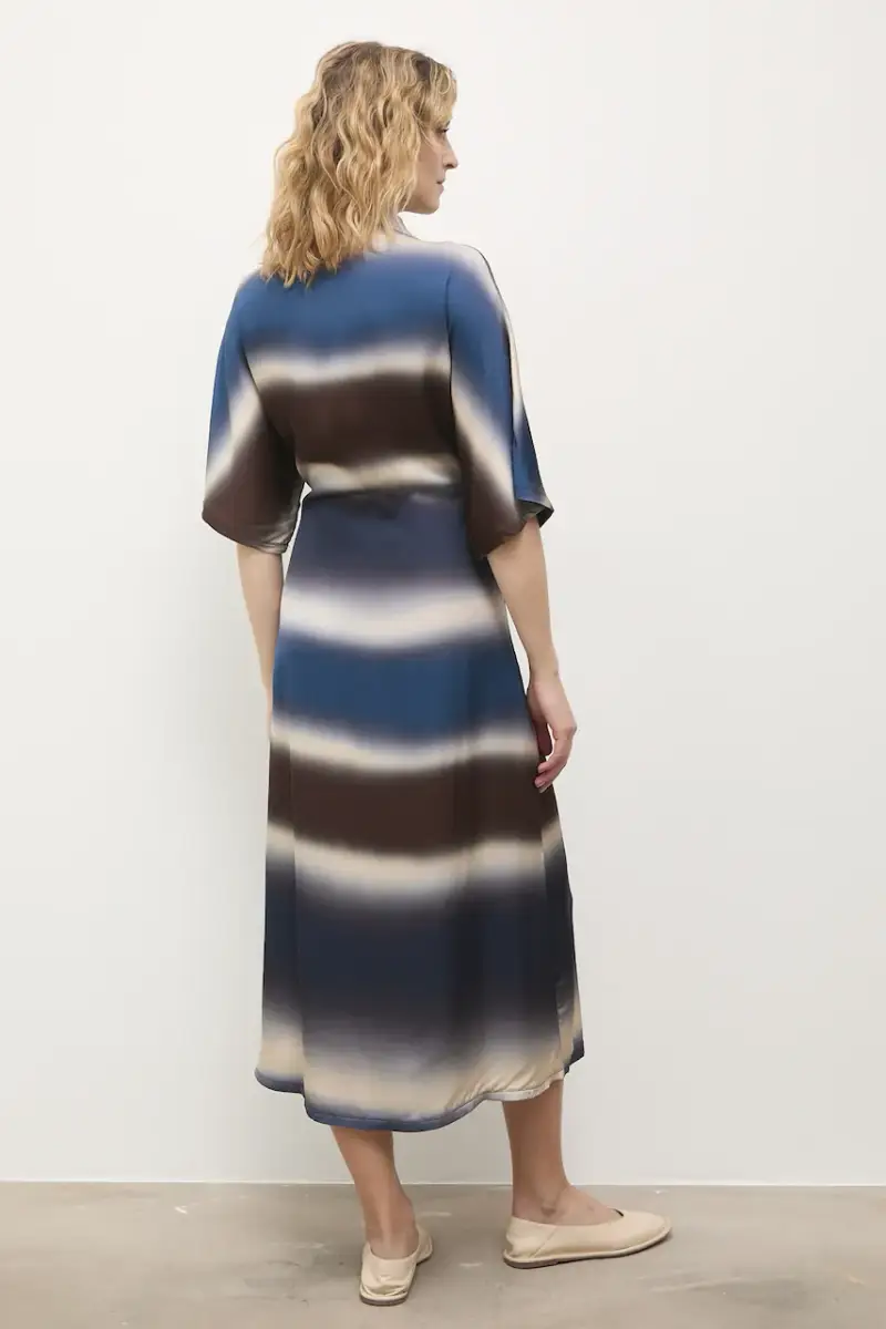 vestito colore blu navy miniatura 3