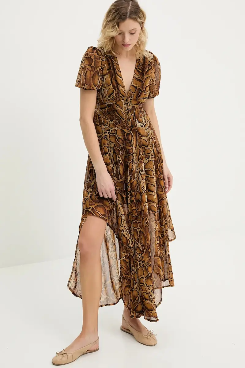 vestito colore marrone