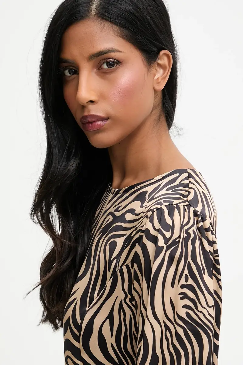 vestito colore nero miniatura 4