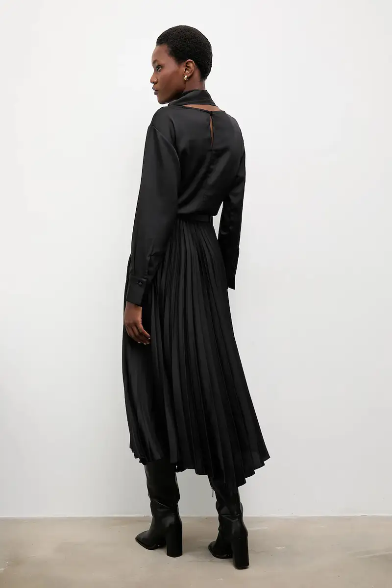 vestito colore nero miniatura 3