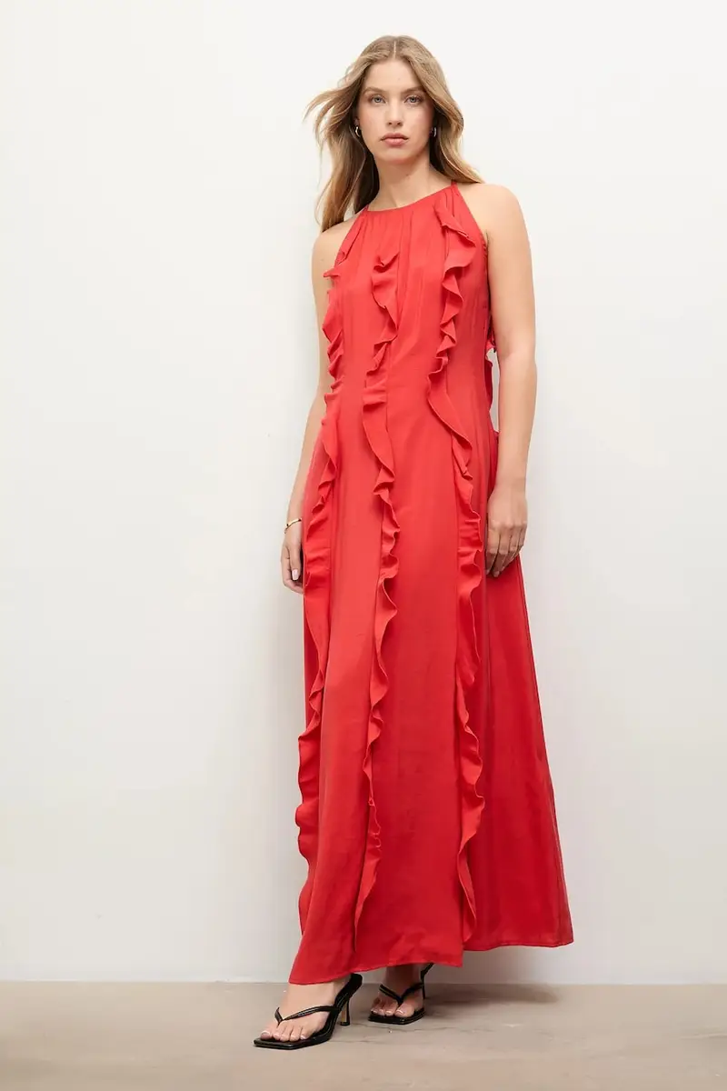 vestito colore rosso