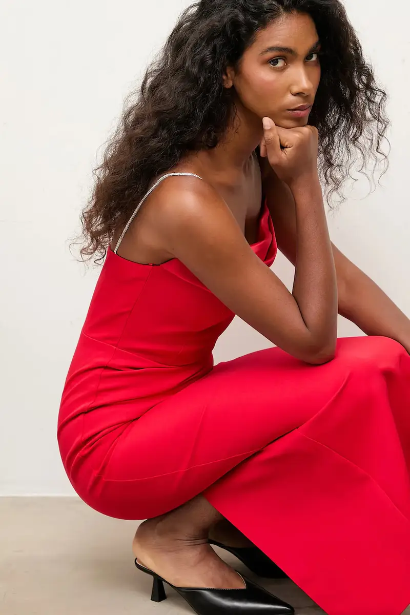 vestito colore rosso miniatura 4