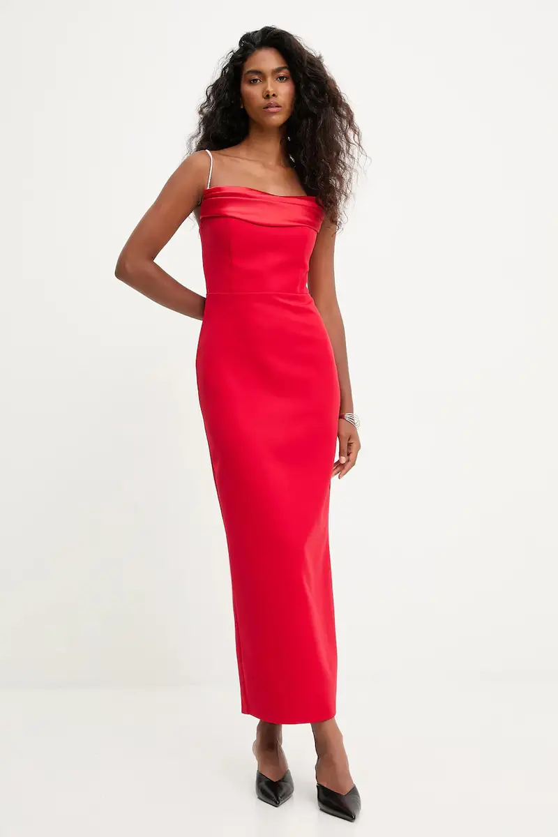 vestito colore rosso