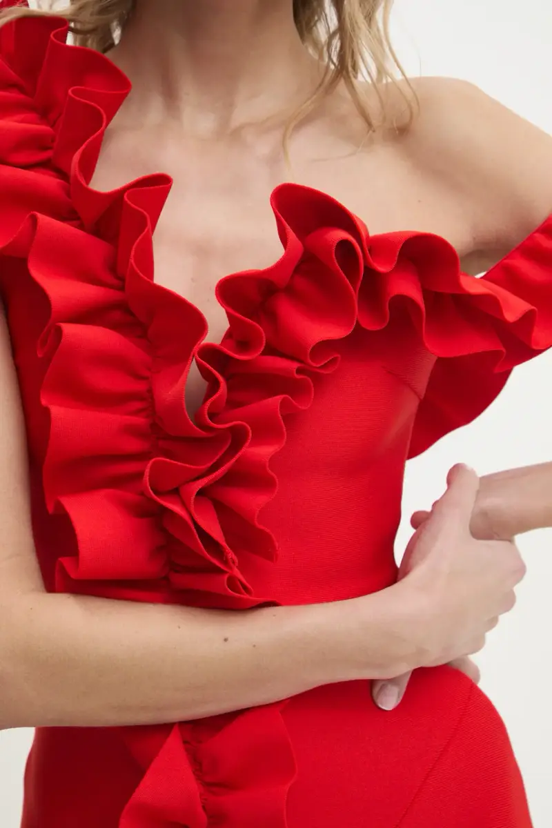 vestito colore rosso miniatura 5