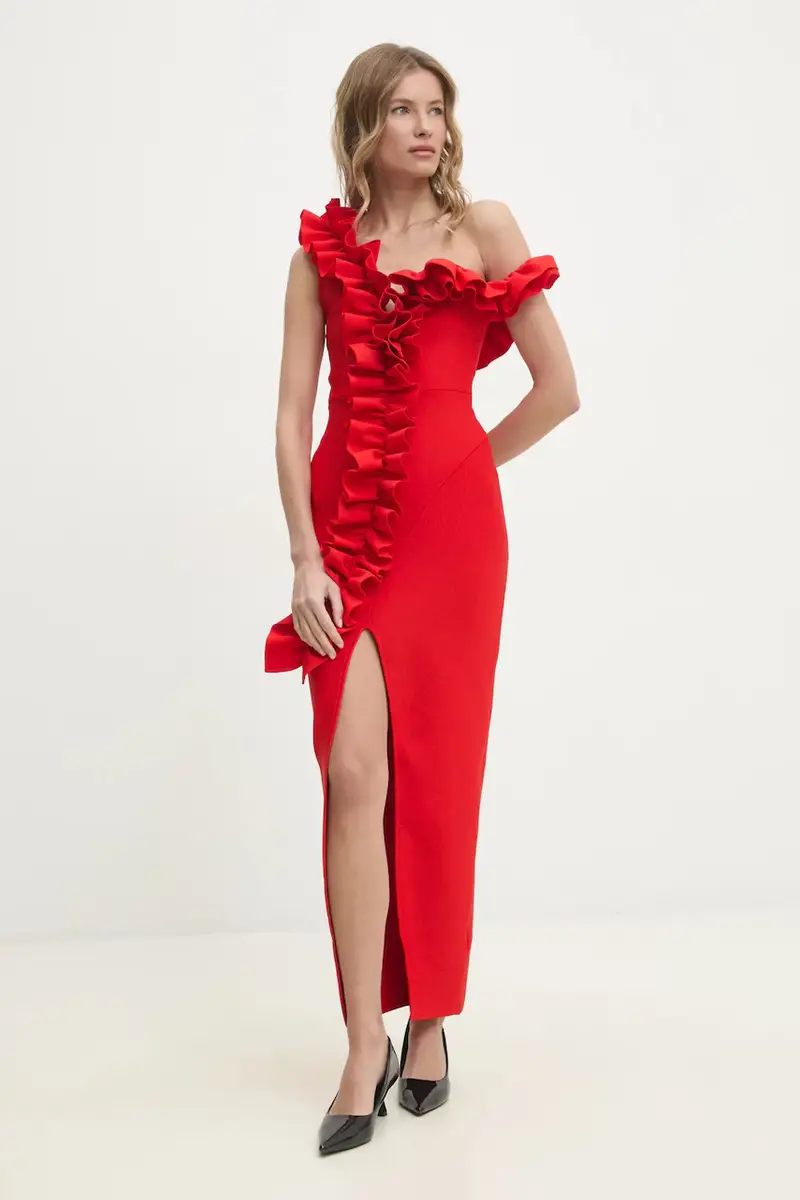 vestito colore rosso