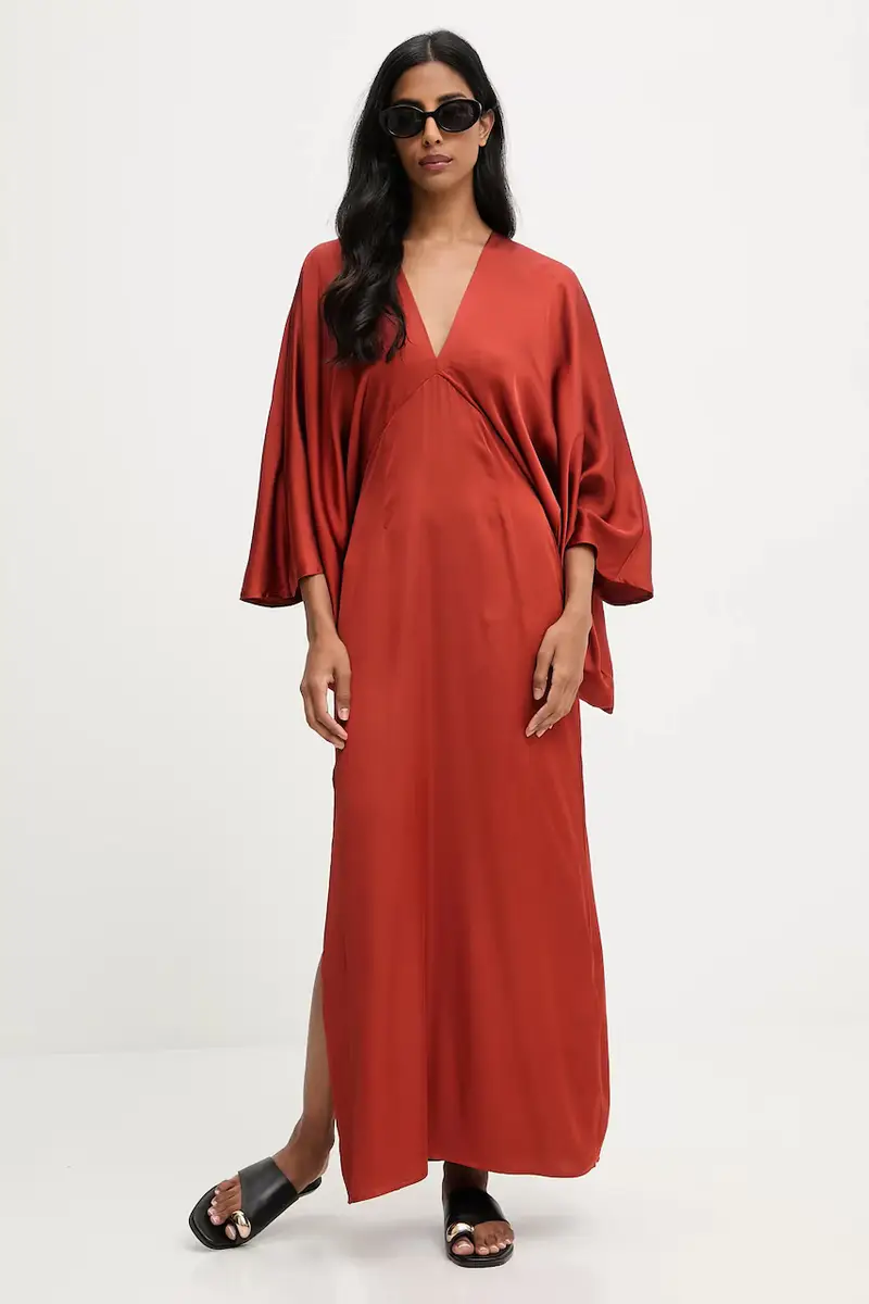 vestito colore rosso miniatura 2