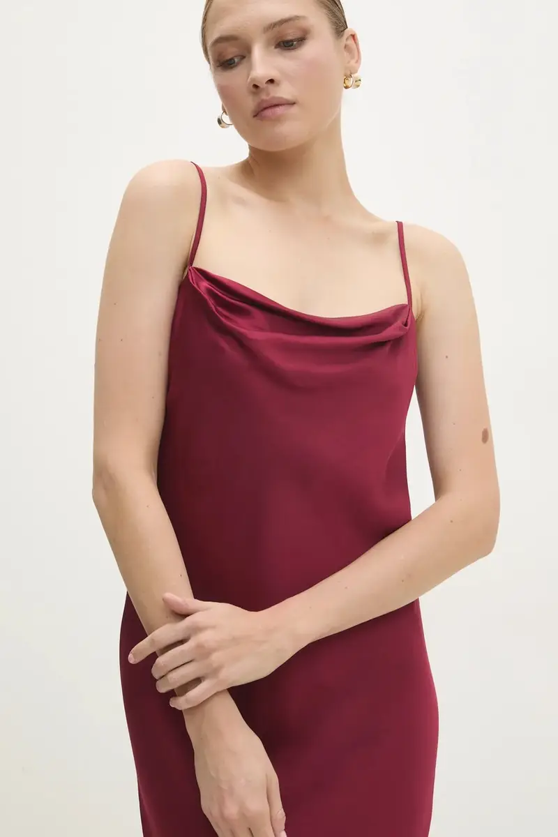 vestito colore rosso miniatura 4