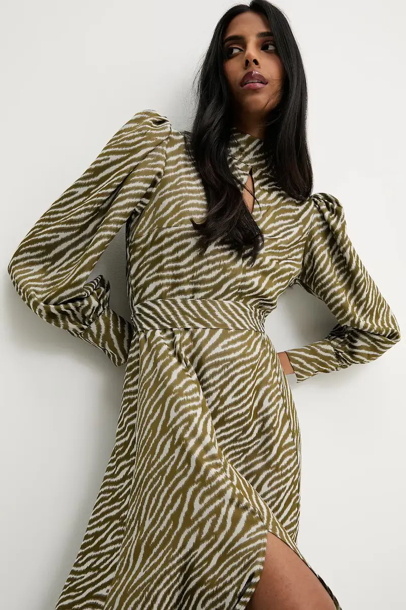 vestito colore verde miniatura 4