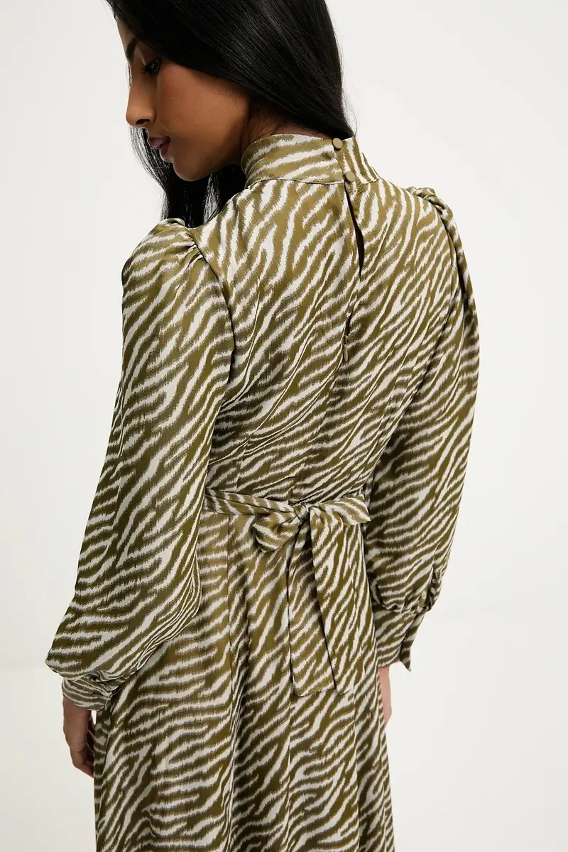 vestito colore verde miniatura 5